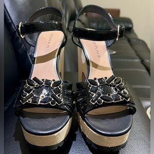 black glossy Donald Pliner wedges size 9, only worn once.
